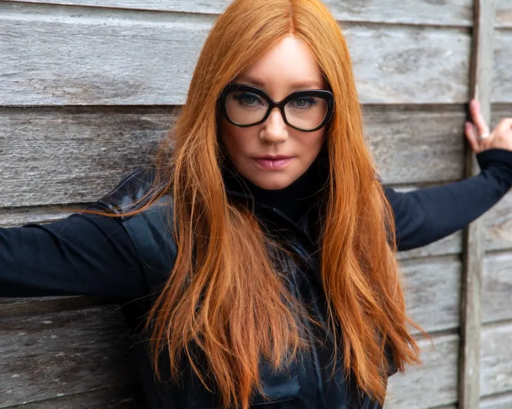 Tori Amos Swimming Pools (Drank) Mp3 Download